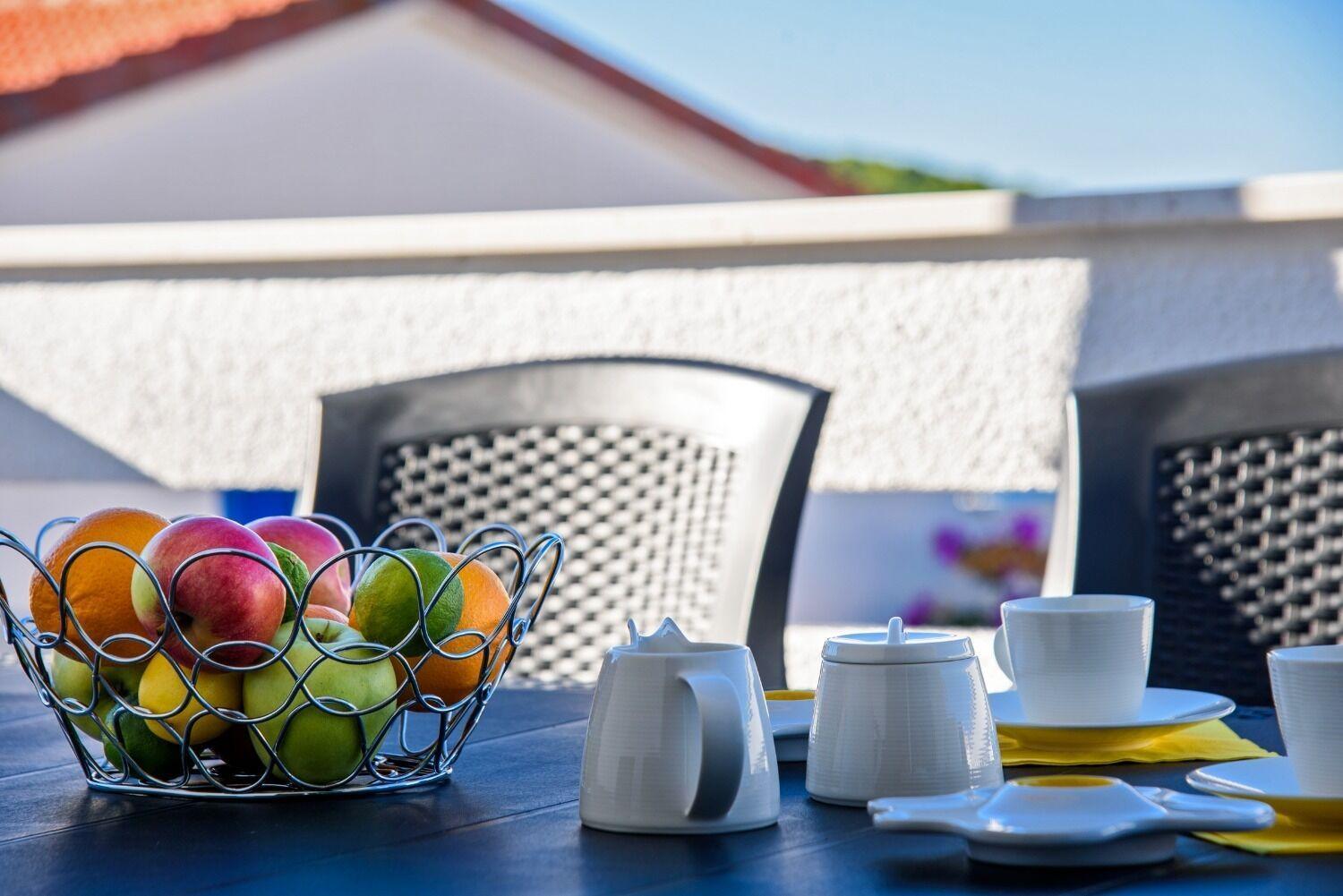 Apartments Bisernica-With Pool Razanj Luaran gambar